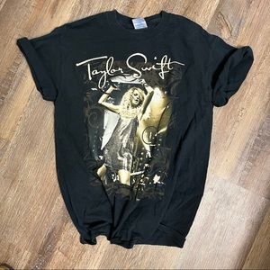 Vintage Taylor Swift Tour Tee